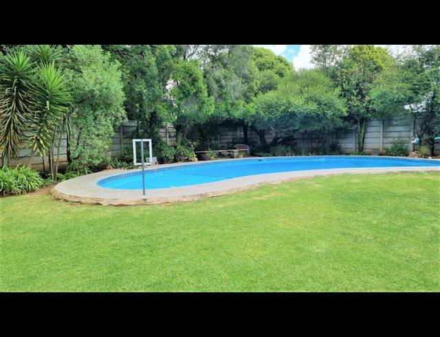 4 BEDROOM PROPERTY TO RENT IN SELCOURT